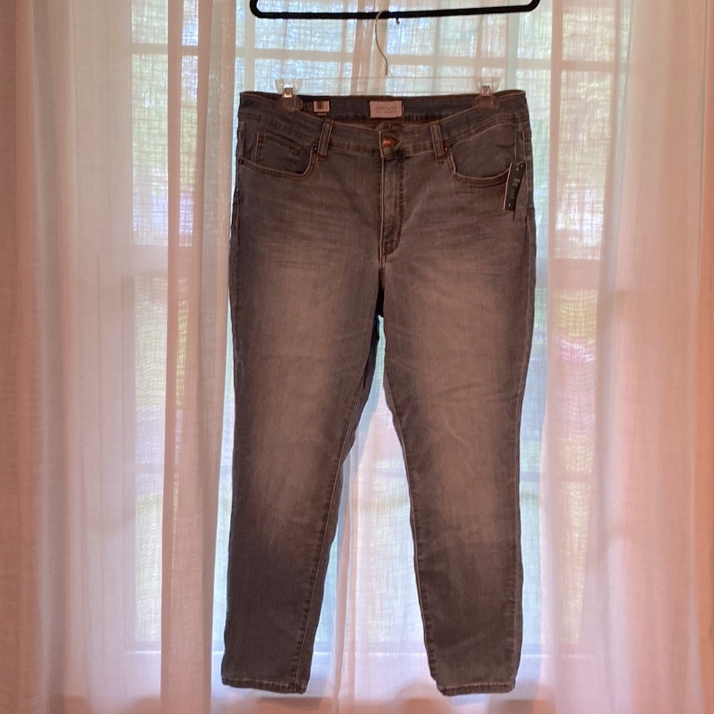 Light blue skinny jeans. Brand new.